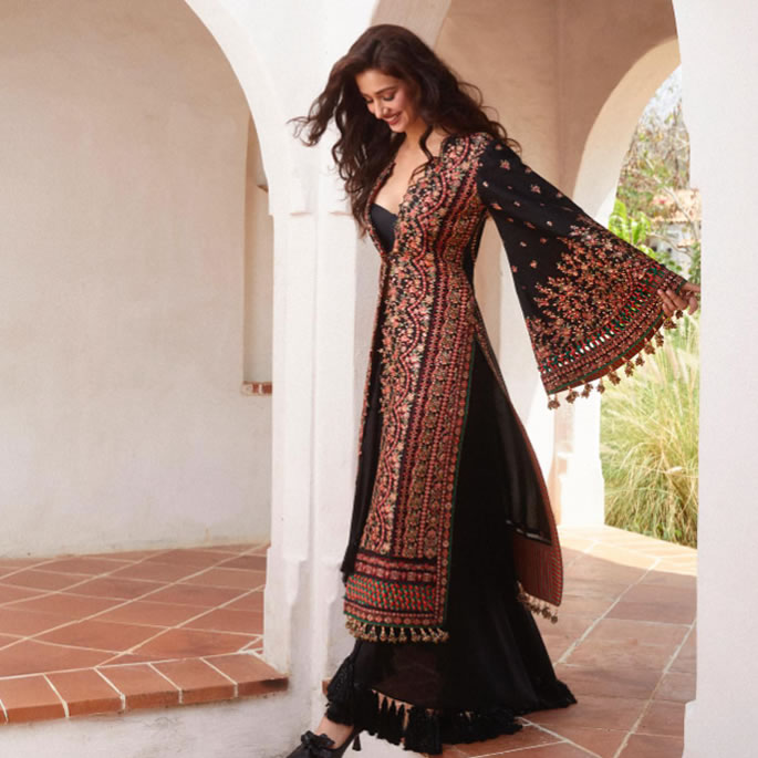 Disha Patani faces Backlash for Endorsing Pakistani Brand 2