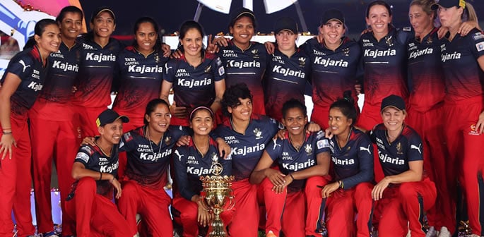 Royal Challengers Bangalore beat Delhi Capitals to Win WPL f