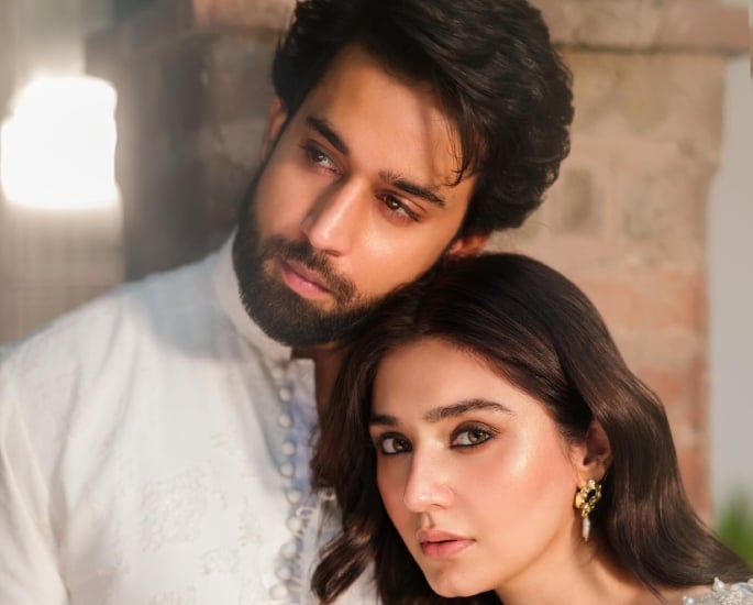 Dur-e-Fishan Saleem & Bilal Abbas Khan confirm Romance_ - serious