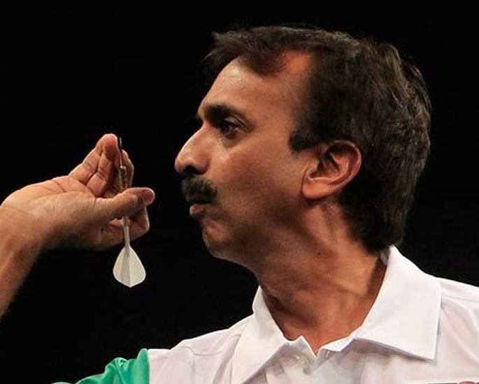 Which Indian-Origin Darts Players have played in the PDC - sayed