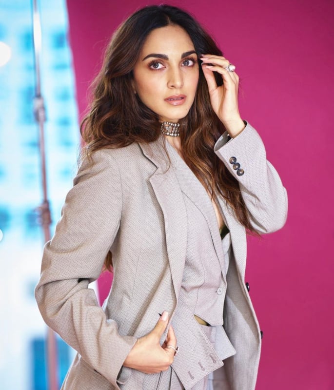 10 Indian Stars who Acted in Bold Indian Web Series - 3