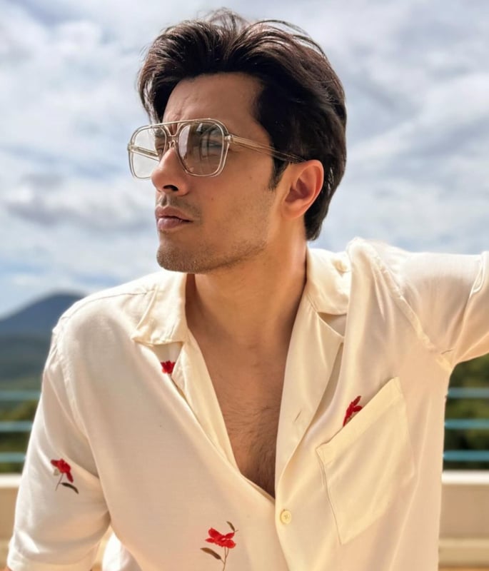 10 Top Pakistani Stars Who Acted in Indian Films - 3