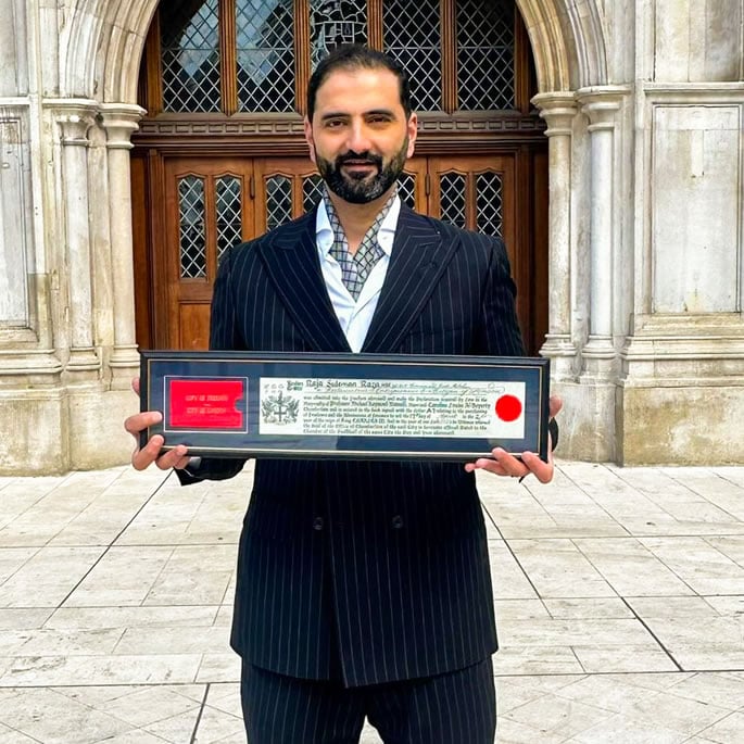 Restaurateur Suleman Raza receives Freedom of the City of London