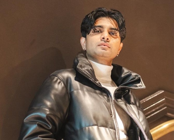 Vish talks Music Career, Busking & More - 1