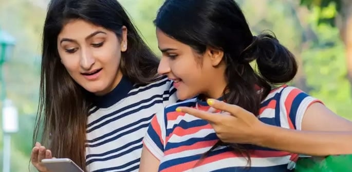 ਅਣਵਿਆਹੇ ਦੇਸੀ ਔਰਤਾਂ ਸੈਕਸ ਬਾਰੇ ਕਿਸ ਨਾਲ ਗੱਲ ਕਰ ਸਕਦੀਆਂ ਹਨ