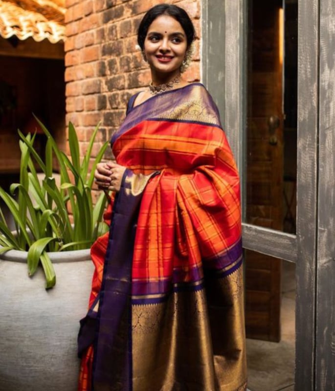 10 Traditional Indian Saree Draping Styles You Must Know - 1