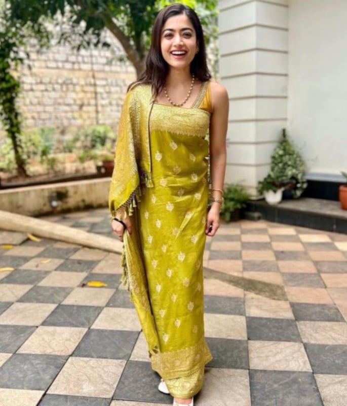 10 Traditional Indian Saree Draping Styles You Must Know - 7