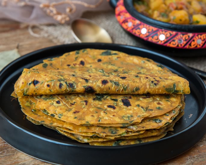 7 Easy Gujarati Dishes You Can Cook at Home - thepla