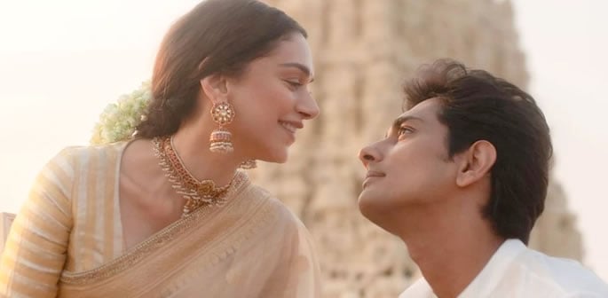 Aditi Rao Hydari marries Siddharth in Traditional Ceremony f