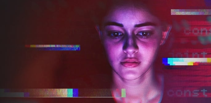 Ananya Panday falls into Tech Trap in 'Ctrl' Trailer - F