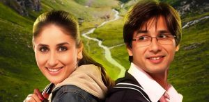 Kareena Kapoor Khan praises Shahid Kapoor for 'Jab We Met' - F