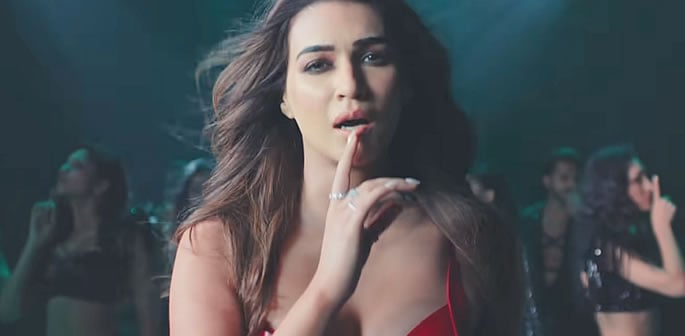 'Do Patti’ faces Backlash for remaking 'Akhiyaan De Kol' f