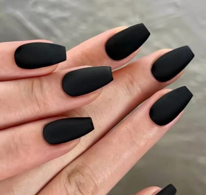 Top 10 Autumn & Halloween Nail Designs You Need to Try - 8