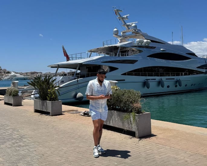 Cash-handout Influencer admits Obstructing £3.5m Fraud Probe 4