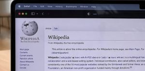 વિકિપીડિયા ભારતમાં કાનૂની મુશ્કેલીનો સામનો કરે છે f