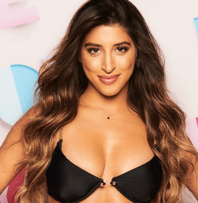 10 Top South Asian Stars of Love Island - Shannon Singh