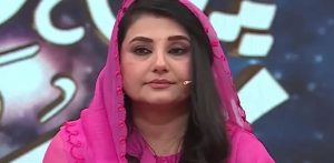 Caller's Question stuns Javeria Saud on Live Transmission f