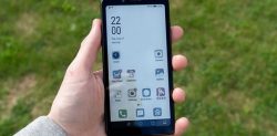 Can E-Ink Smartphones reduce Screen Time?