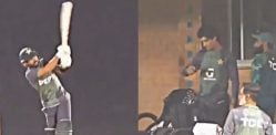 Mohammad Rizwan breaks Naseem Shah's Phone f