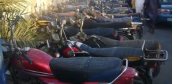 Pakistani Policeman arrested for Stealing Motorcycle