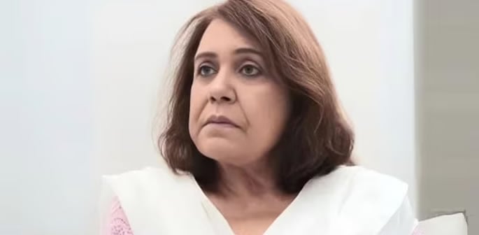 Ayesha Khan found Dead at Karachi Flat f