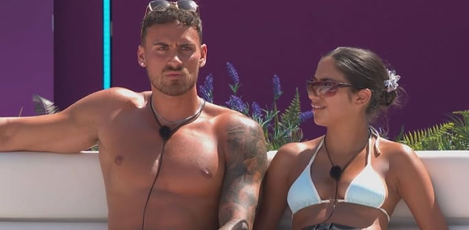 Love Island Fans turn on Shakira for 'Leading Ben On' f
