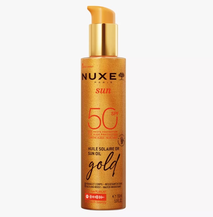 Top 10 Best Waterproof Products for Flawless Summer Beauty 8