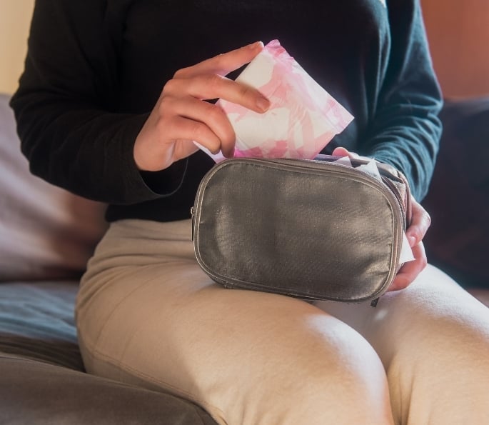 How to Track Your Period When It’s Still a Taboo in Your Home (3)