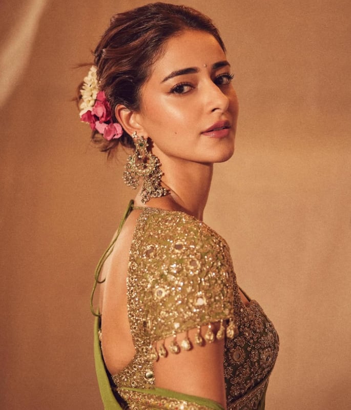 Ananya Panday dazzles in Traditional Saree for Ganesh Chaturthi 1