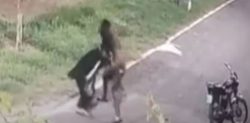 Pakistani Man Attacks Female Motorcyclist in Broad Daylight