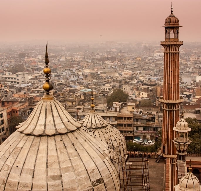 Vijay Medtia on Love, Crime & Delhi in ‘Ring Twice for Mrs Naren’