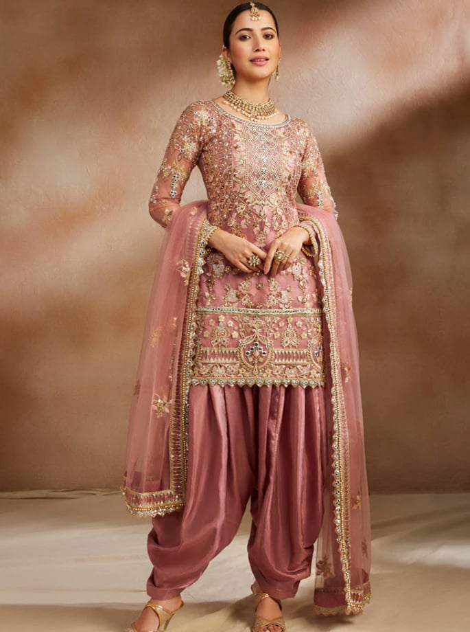 What to Wear at Each Function of a British Desi Wedding 2