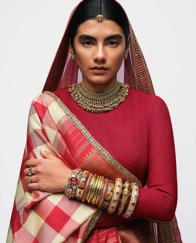 Why Sabyasachi’s Bridal Lehenga is Every Bride’s Dream 1