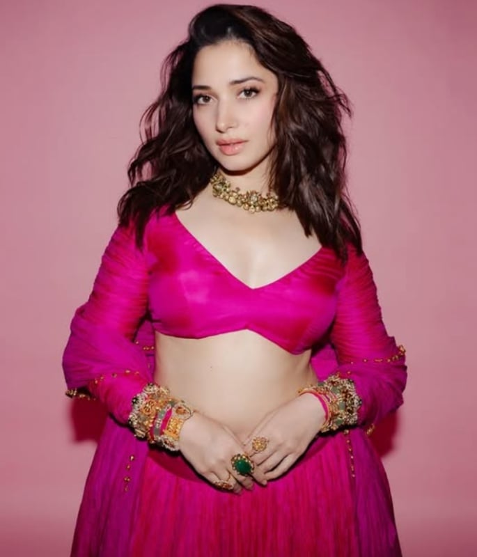 10 Bollywood Actresses Giving Us Serious Hair Goals 9