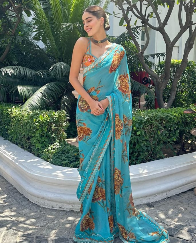 5 Celebrity-Inspired Ethnic Looks to Spark Your Festive Style 5