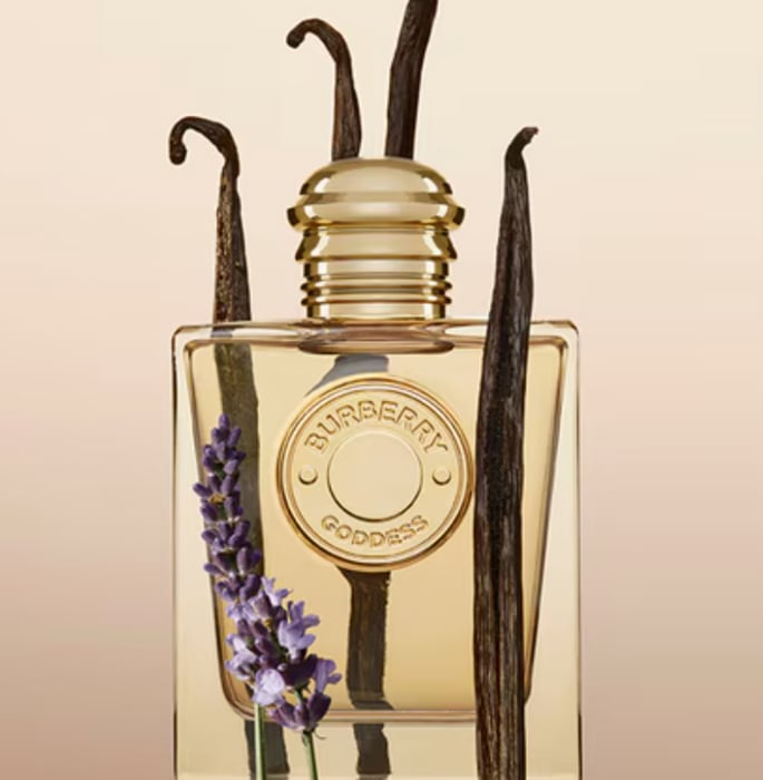7 Best Perfumes for Autumn 2025 to Elevate Your Scent Game 6