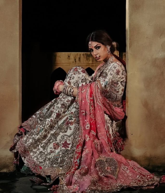 Harnaaz Sandhu stuns in Rimple & Harpreet’s New Bridal Collection 4