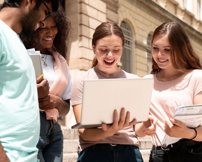 How Students Can Spot and Avoid Scams at University 3