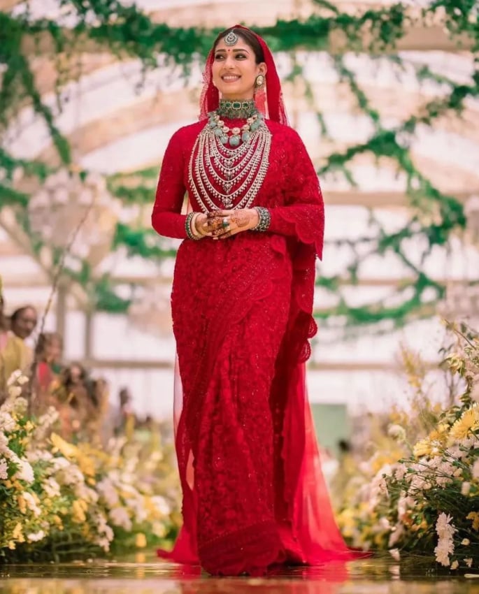 How to Wear Jewel Tones in Your Ethnic Wardrobe 1