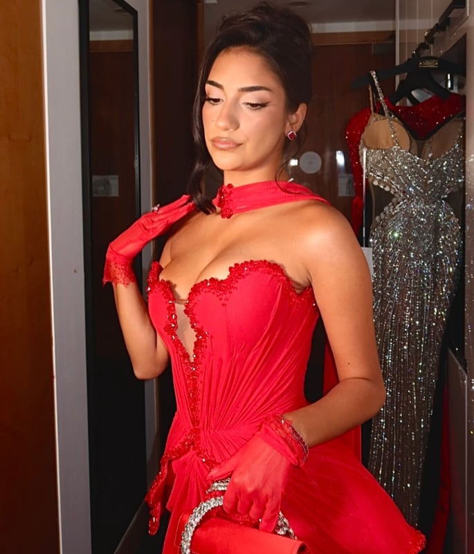 Love Island’s Shakira reveals Stunning Red Look from NTAs 1