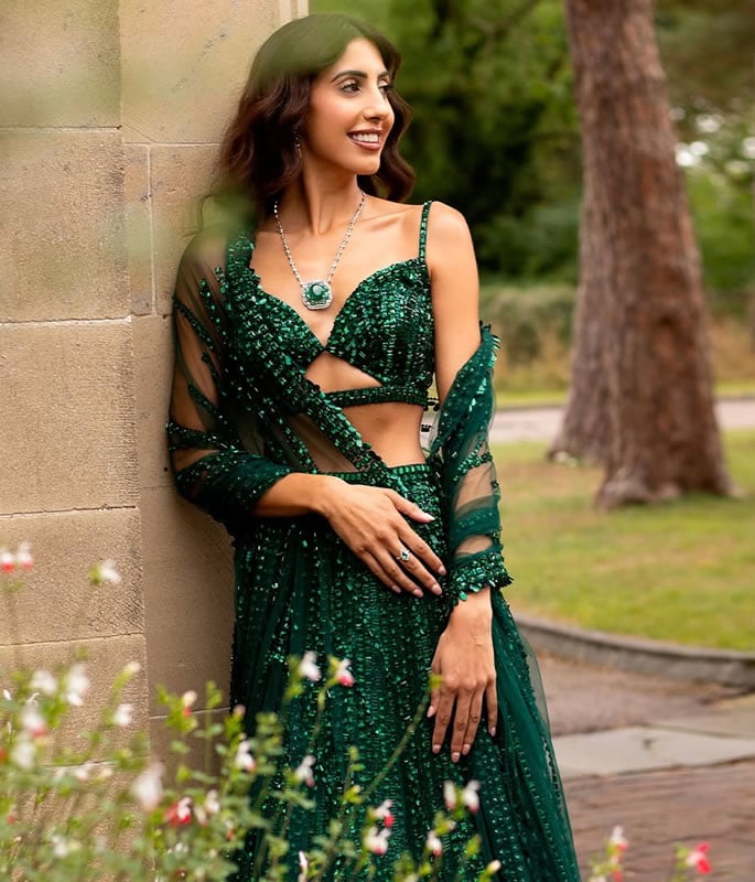 Love is Blind UK's Sarover exudes Bridal Elegance for Khush Mag