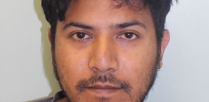 Sex Predator Ex-Teacher posed as Teen Boy to Target Young Girls f