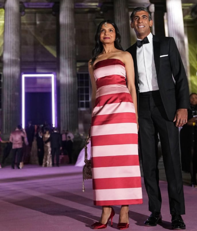Akshata Murty’s Pink Ball Look Sparks Fashion Debate Online 