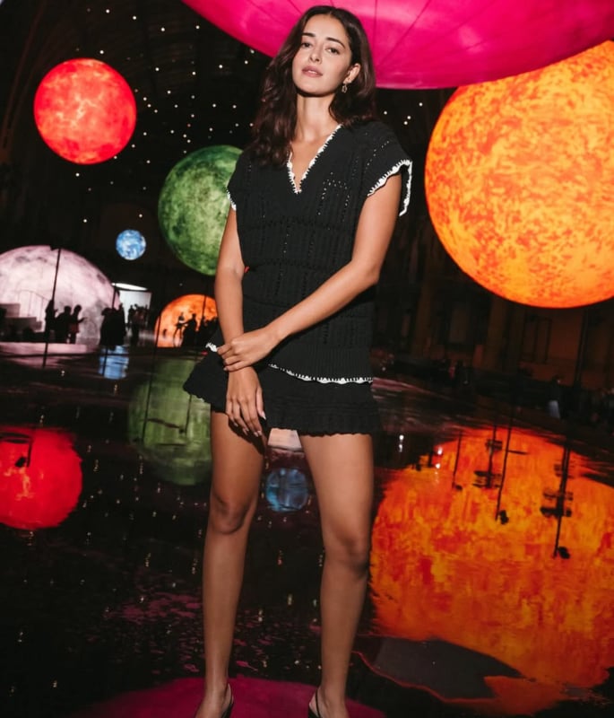 Ananya Panday Poses With Jennie & Pedro Pascal 1