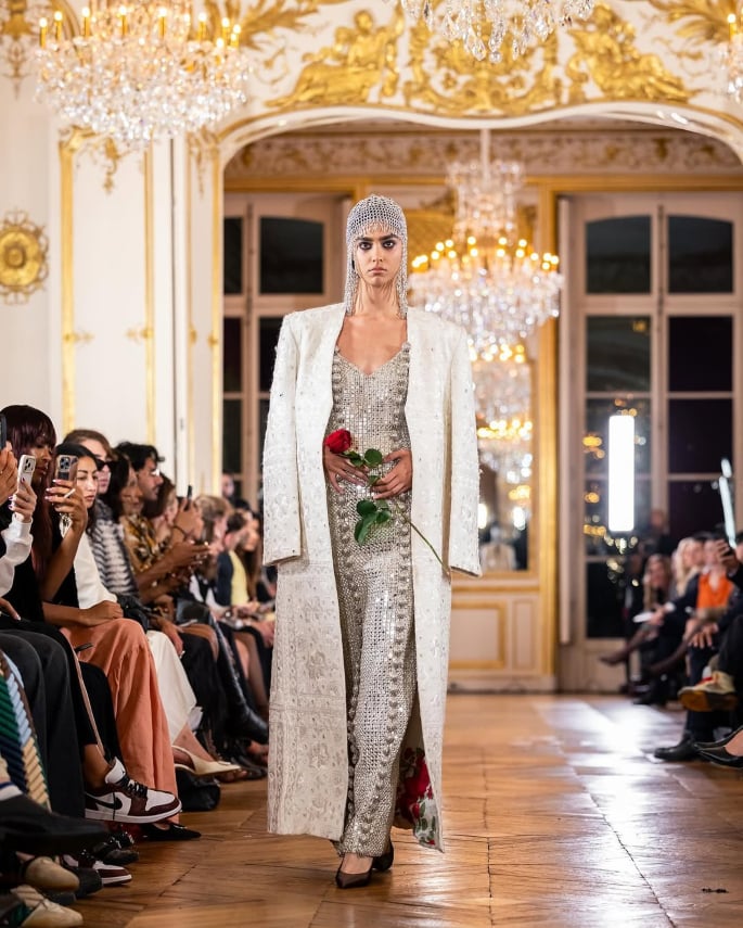 Hussain Rehar’s 'Jeevan' Shines at Paris Fashion Week 3