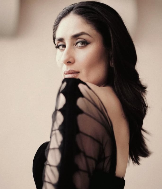 Kareena Kapoor radiates Vintage Charm in Rahul Mishra Gown 1