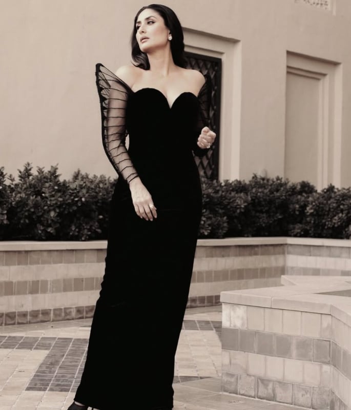 Kareena Kapoor radiates Vintage Charm in Rahul Mishra Gown 1