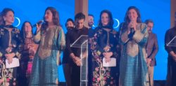 Mahira Khan Dazzles Fans at Charity Event in Houston