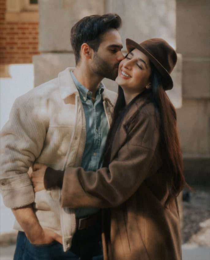 Mawra Hocane & Ameer Gilani Enjoy Canadian Honeymoon 1