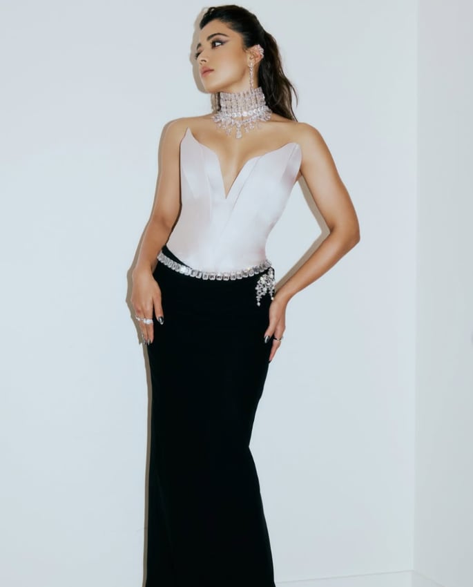 Rashmika Mandanna shines in Swarovski Debut at Glittering Event